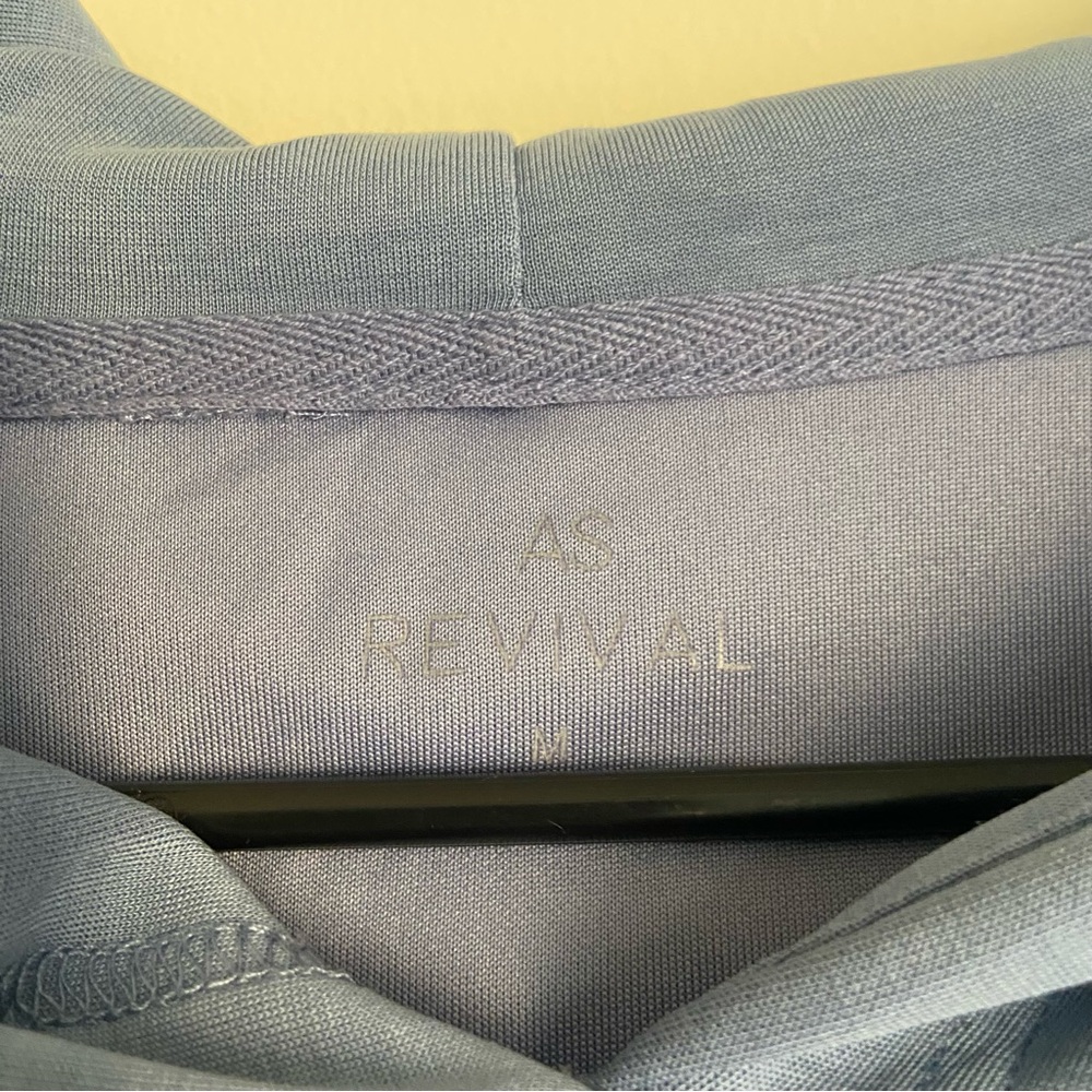 Altar’d State Revival Medium Blue Cropped Hoodie - Picture 2 of 3